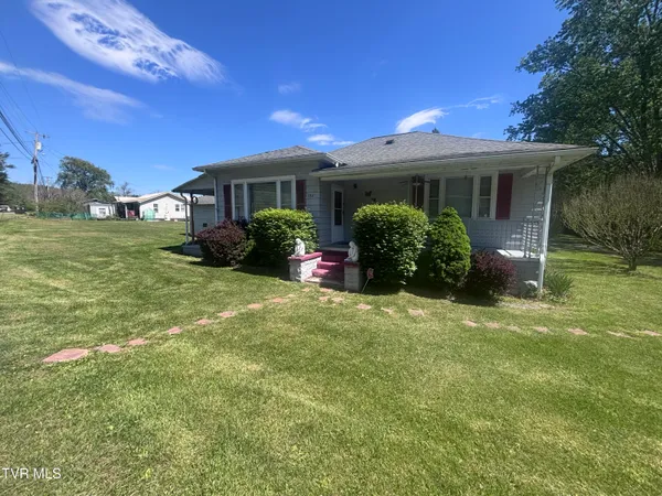 $175,000 | 5512 Guest River Road, Norton, VA 24273