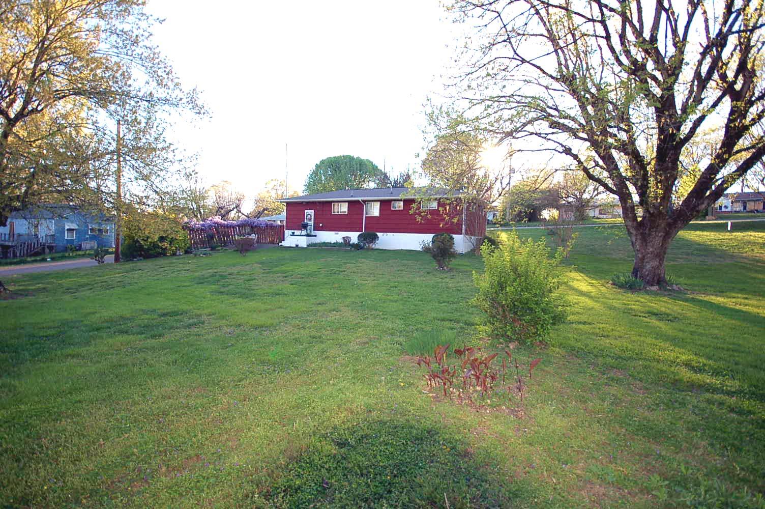 368 North Jenkins Road Rossville, GA 30741 - Photo 5 of 19 DSC_0008