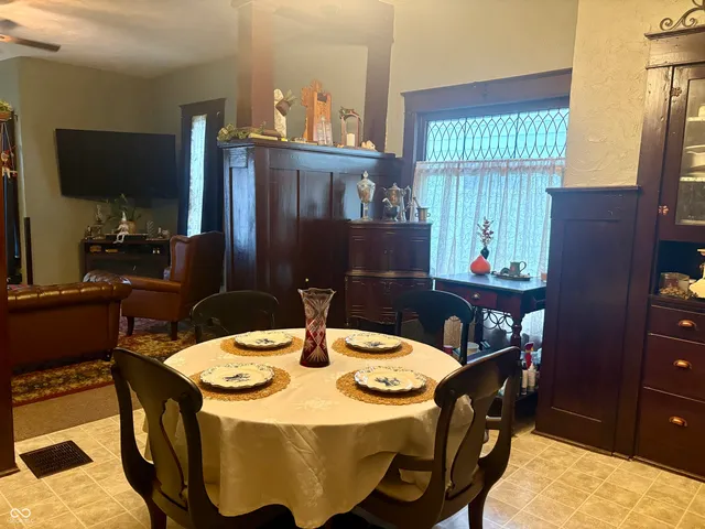 $100,000 | 2126 Pearl Street, Anderson, IN 46016