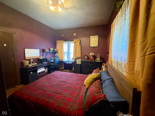 $100,000 | 2126 Pearl Street, Anderson, IN 46016