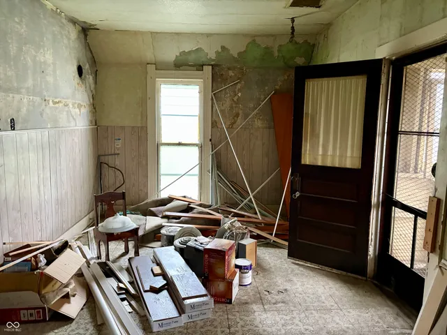 $100,000 | 2126 Pearl Street, Anderson, IN 46016