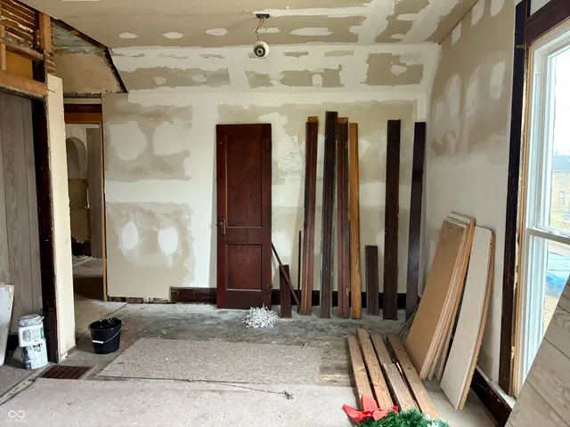 $100,000 | 2126 Pearl Street, Anderson, IN 46016