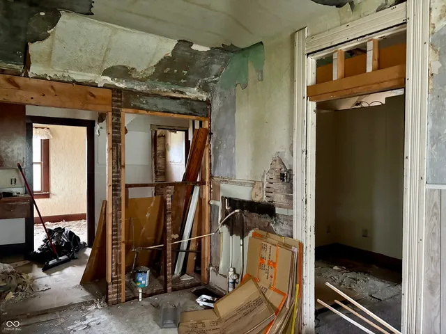 $100,000 | 2126 Pearl Street, Anderson, IN 46016