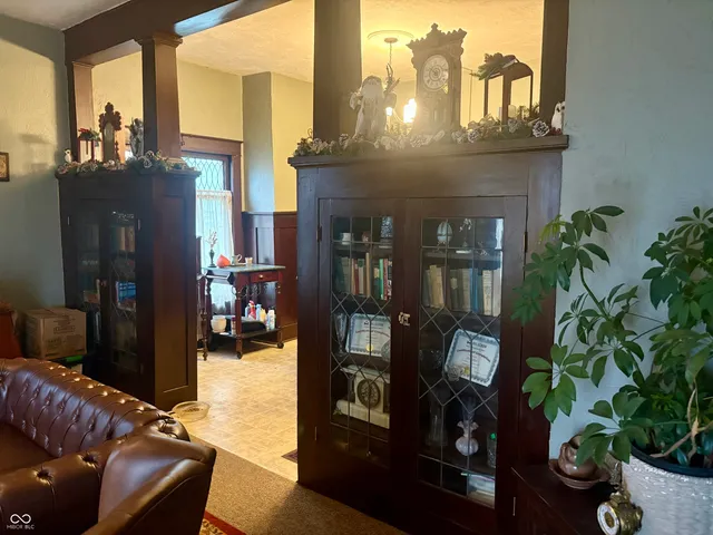 $100,000 | 2126 Pearl Street, Anderson, IN 46016