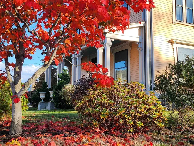 $549,000 | 527 Hanover Street, Manchester, NH 03104