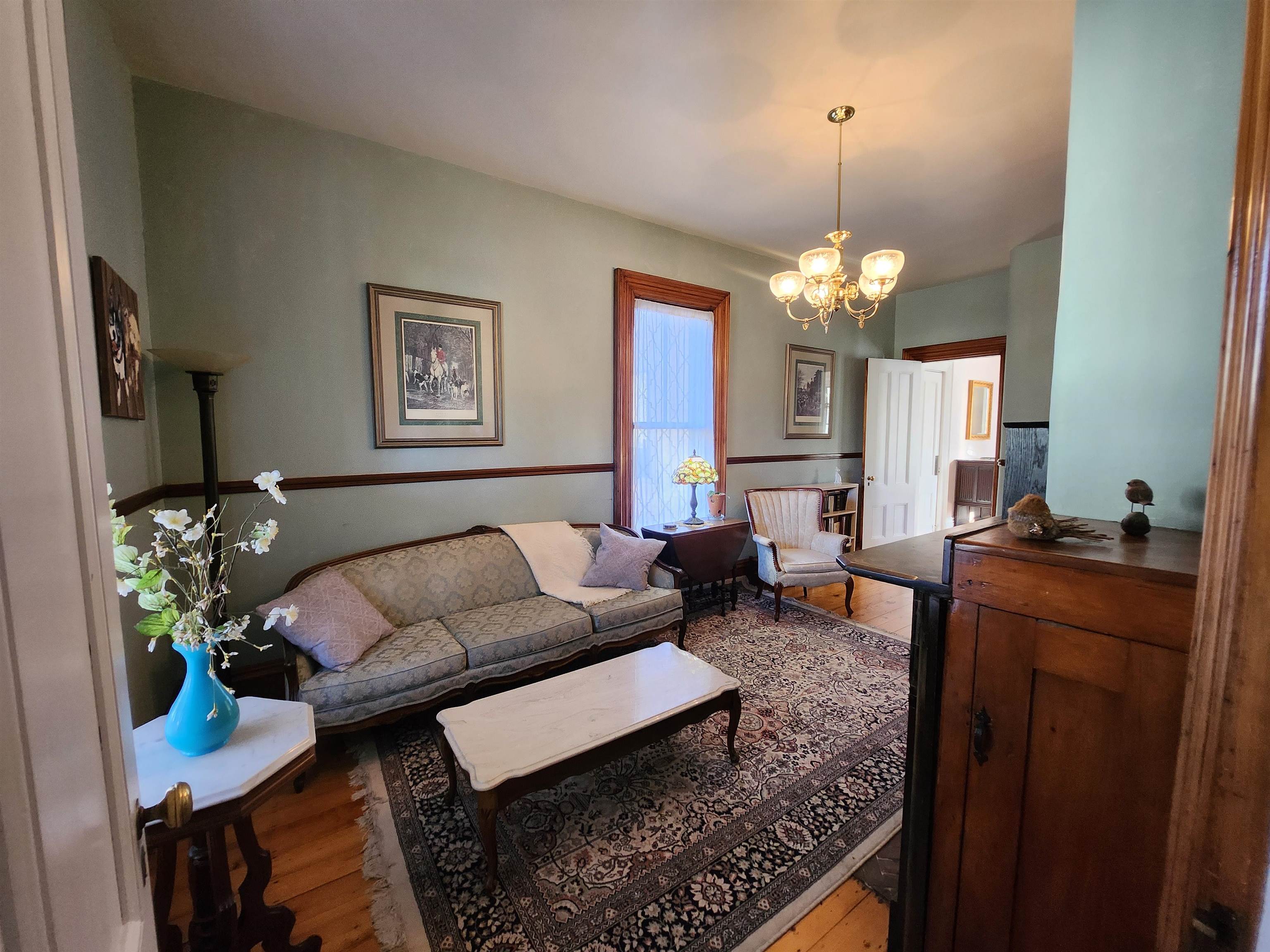 527 Hanover Street Manchester, NH 03104 - Photo 17 of 37