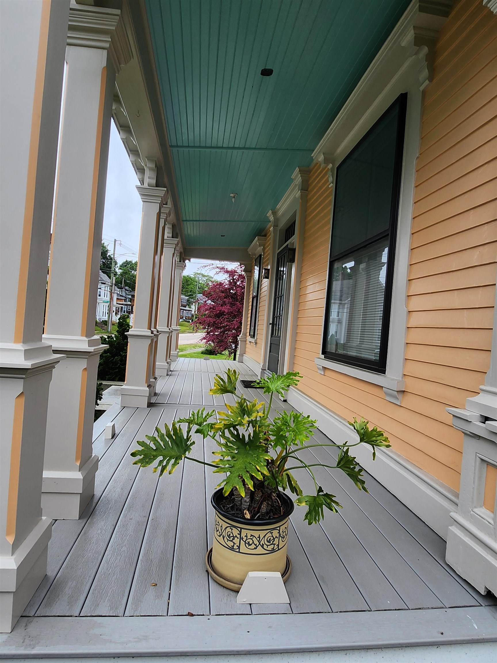 527 Hanover Street Manchester, NH 03104 - Photo 36 of 37