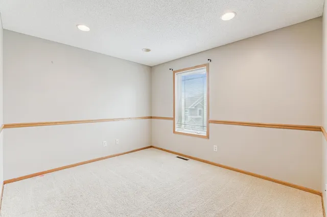 $439,000 | 4986 Archer Lane North, Plymouth, MN 55446