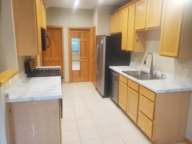 $439,000 | 4986 Archer Lane North, Plymouth, MN 55446