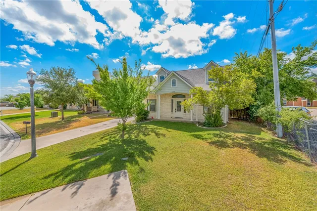 $3,400 | 1702 Boardwalk Court, College Station, TX 77840