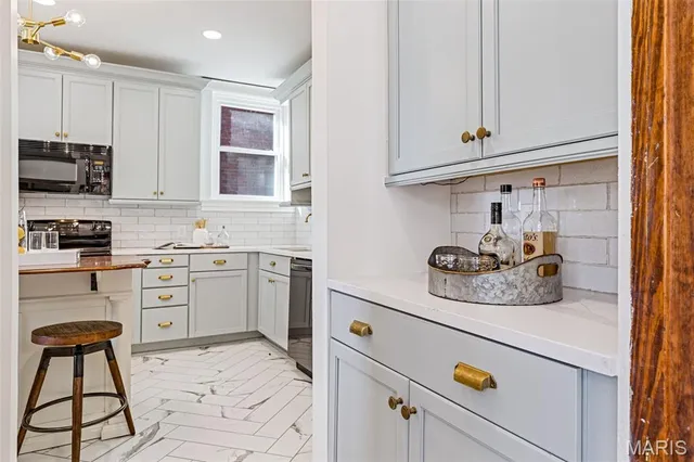 $649,900 | 7144 Waterman Avenue, University City, MO 63130