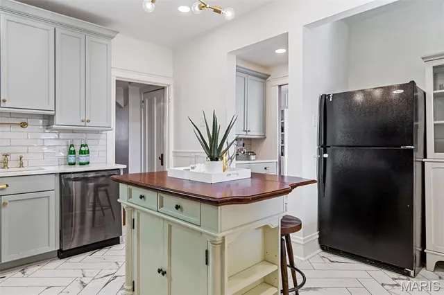 $649,900 | 7144 Waterman Avenue, University City, MO 63130