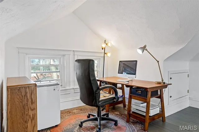 $649,900 | 7144 Waterman Avenue, University City, MO 63130