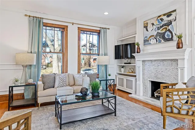 $649,900 | 7144 Waterman Avenue, University City, MO 63130