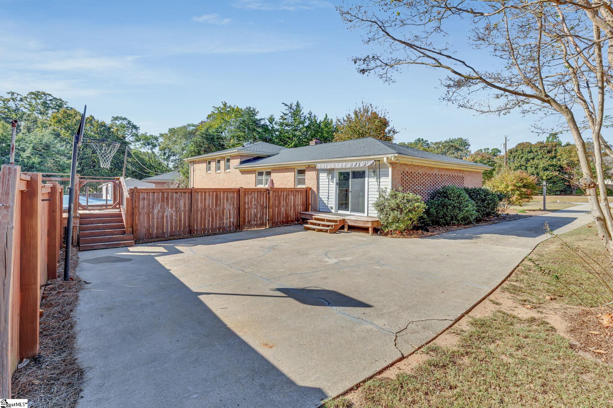 146 Stokes Road Simpsonville, SC 29681 - Photo 26 of 36