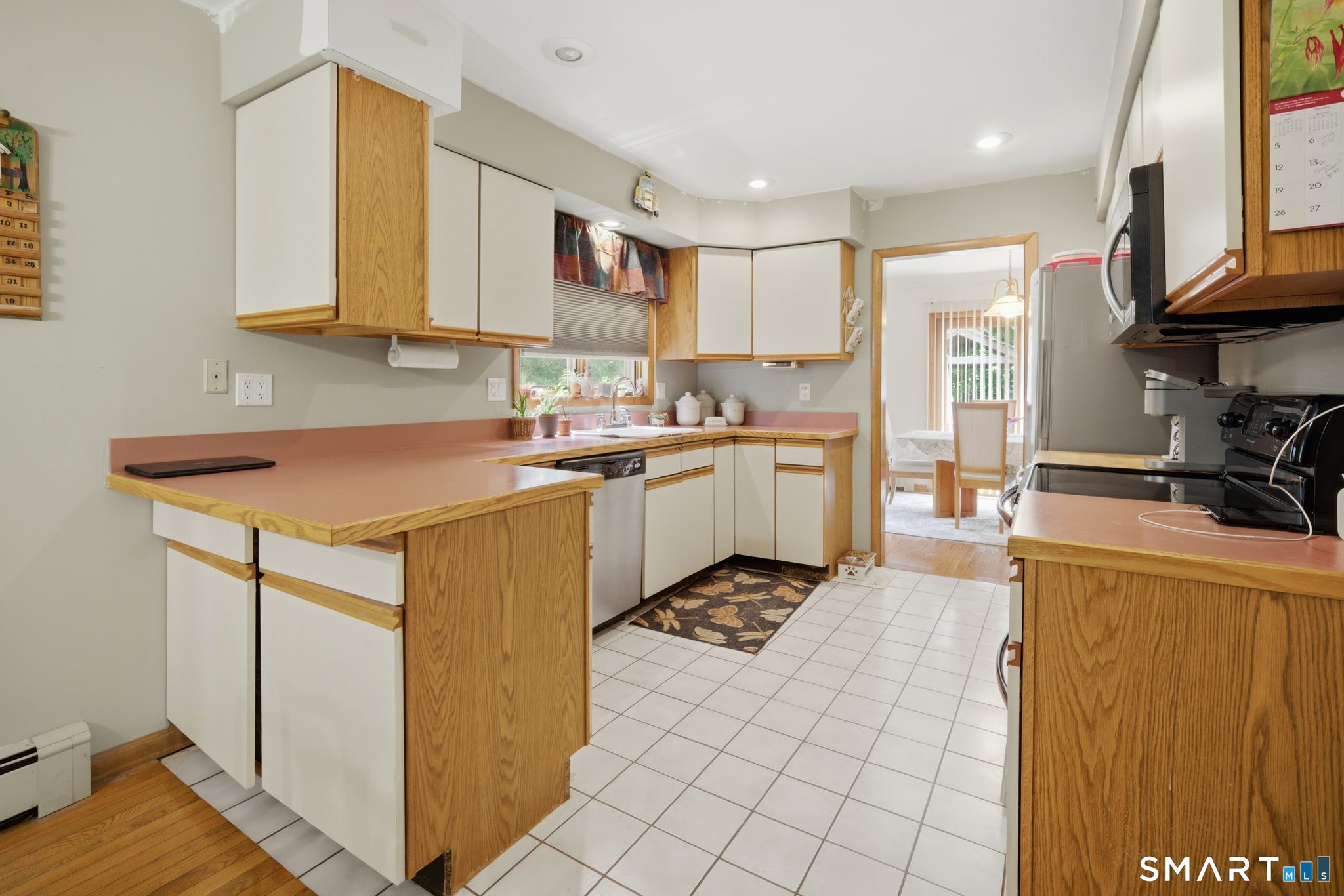 25 Oneil Road Oxford, CT 06478 - Photo 9 of 35
