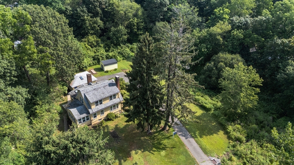 134 R Leonard Street Gloucester, MA 01930 - Photo 4 of 23 Gallery Image 4