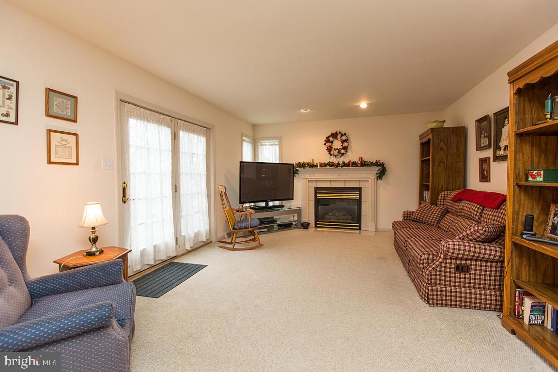 335 Portland Place Lititz, PA 17543 - Photo 21 of 62
