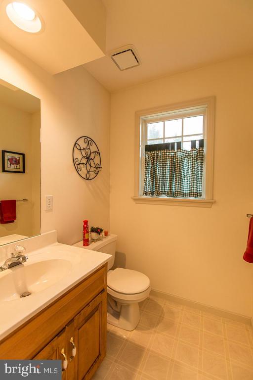 335 Portland Place Lititz, PA 17543 - Photo 28 of 62
