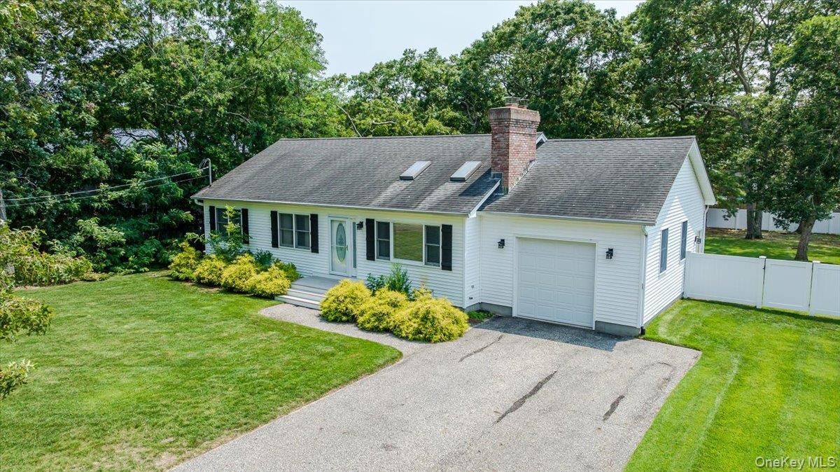 31 Carter Road Hampton Bays, NY 11946 - Photo 38 of 50 Gallery Image 38