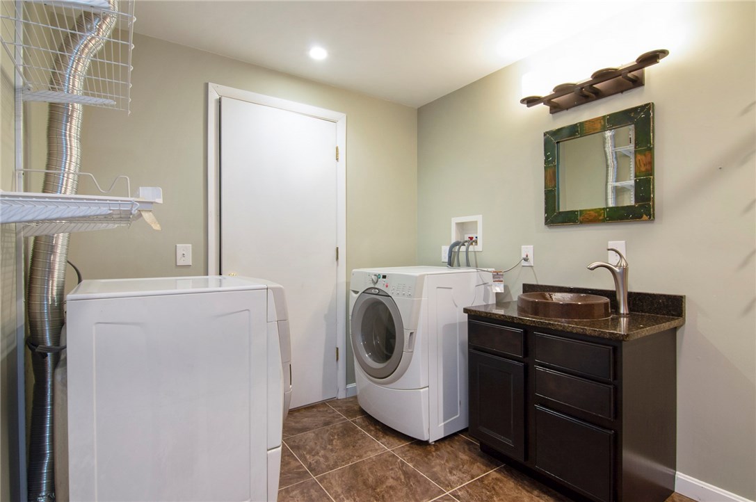673 Hope Furnace Road Scituate, RI 02831 - Photo 15 of 19