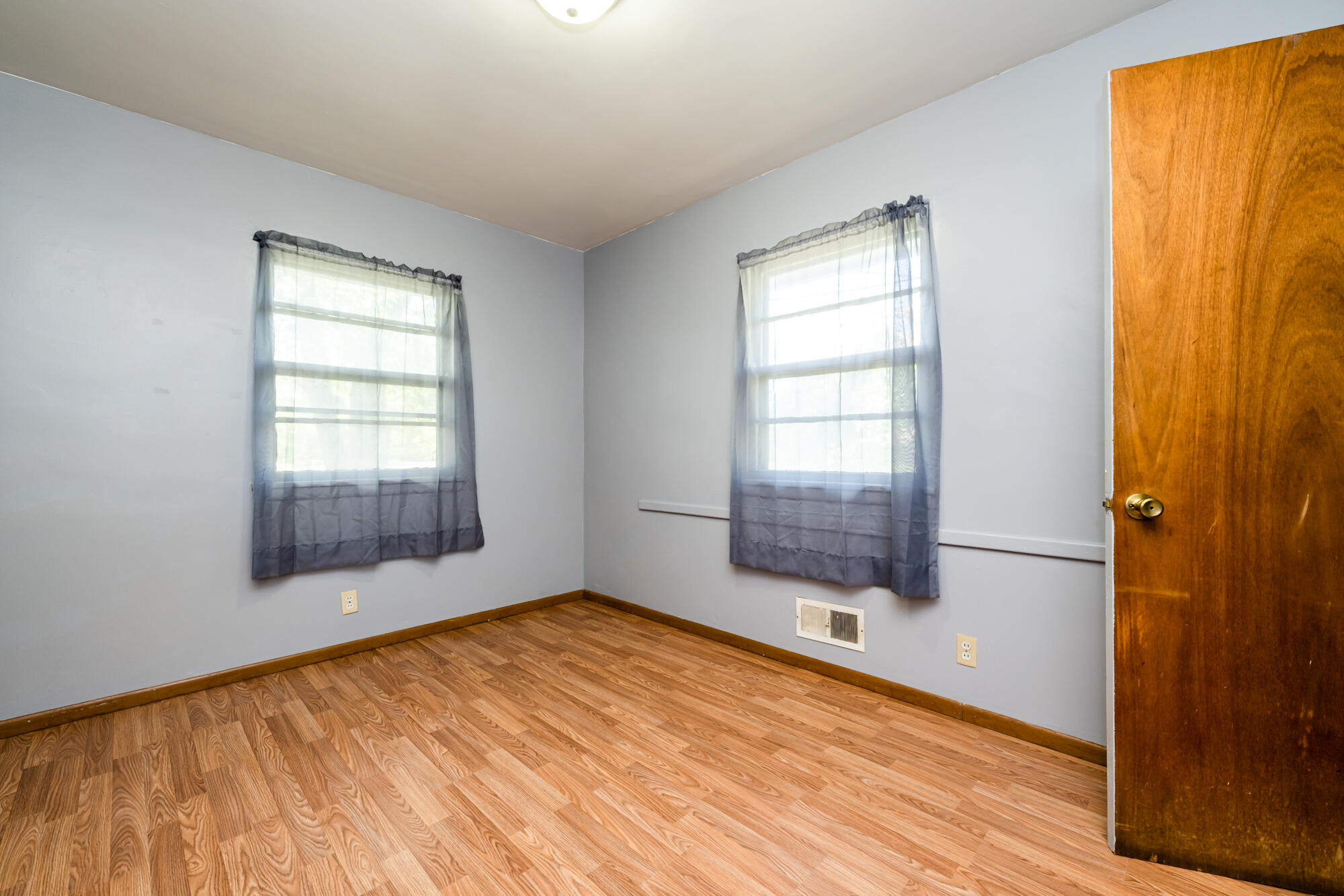 1351 Pipestone Road Benton Harbor, MI 49022 - Photo 12 of 28 Pipestone-115