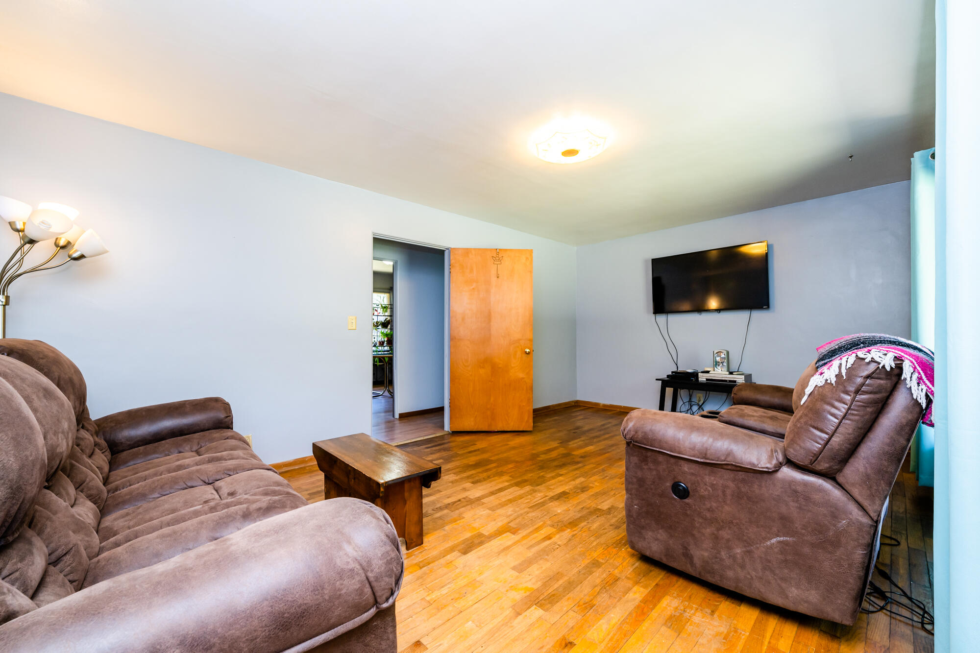 1351 Pipestone Road Benton Harbor, MI 49022 - Photo 4 of 28 Pipestone-107