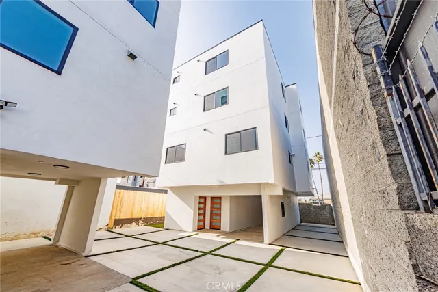 a view of an entryway with staircase