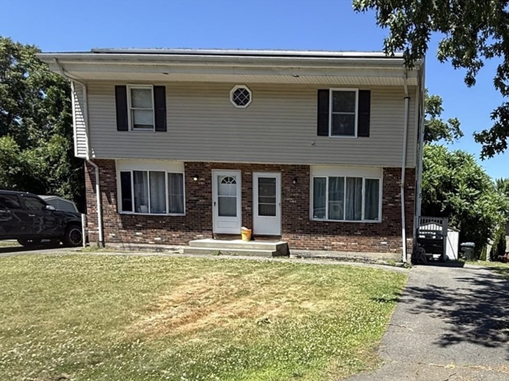 16 Jennings Street, Unit 16 Springfield, MA 01119 - Photo 1 of 13