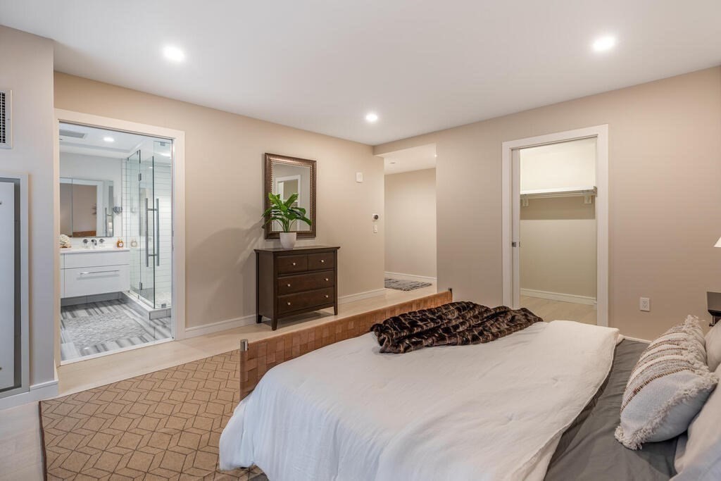 110 Broad Street, Unit 301 Boston, MA 02110 - Photo 16 of 35