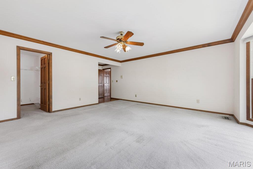 697 Carman Meadows Drive Ballwin, MO 63021 - Photo 25 of 57