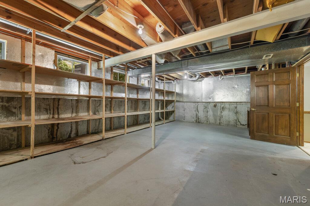 697 Carman Meadows Drive Ballwin, MO 63021 - Photo 47 of 57