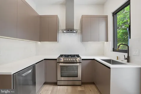 $4,500,000 | 1803 Dumbarton Street, McLean, VA 22101