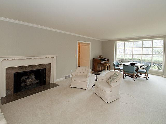 2300 Devonshire Road Ann Arbor, MI 48104 - Photo 13 of 32 Photo 14