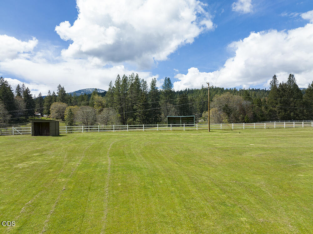 910 Reeves Creek Road Selma, OR 97538 - Photo 58 of 73