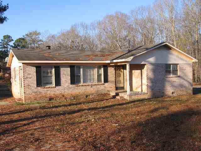 121 Singletree Road Greenwood, SC 29646 - Photo 1 of 1 Main View