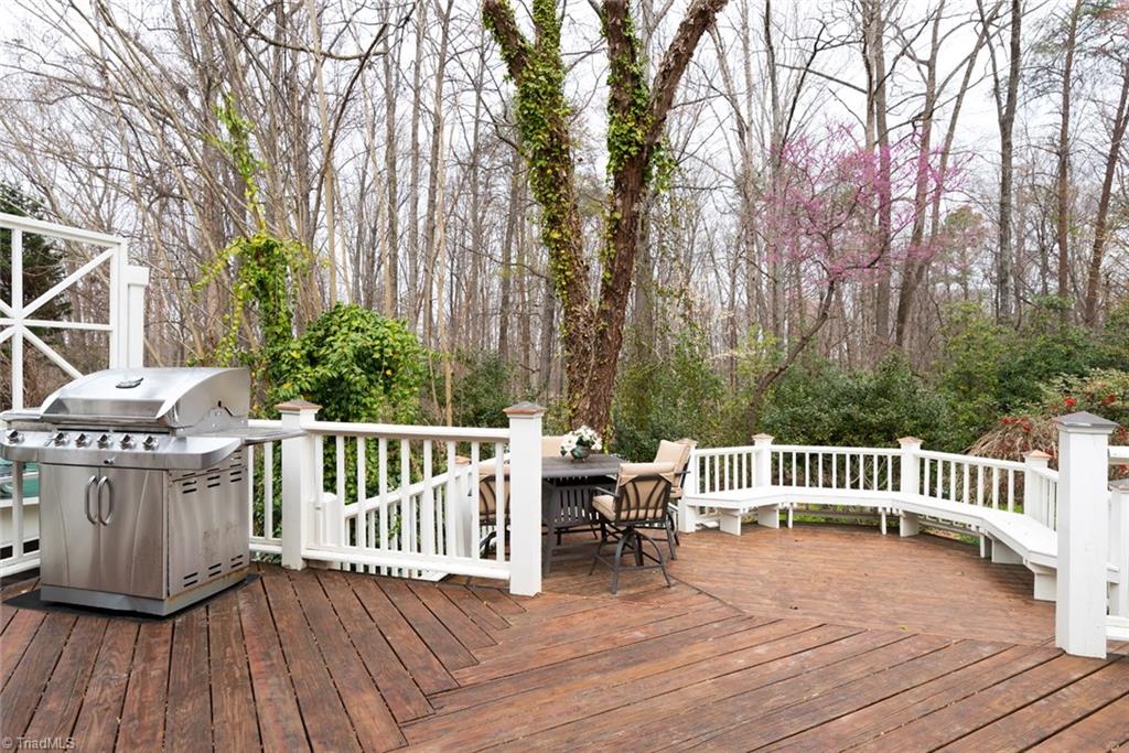 4912 Hackamore Road Greensboro, NC 27410 - Photo 28 of 30 Two Tiered Deck
