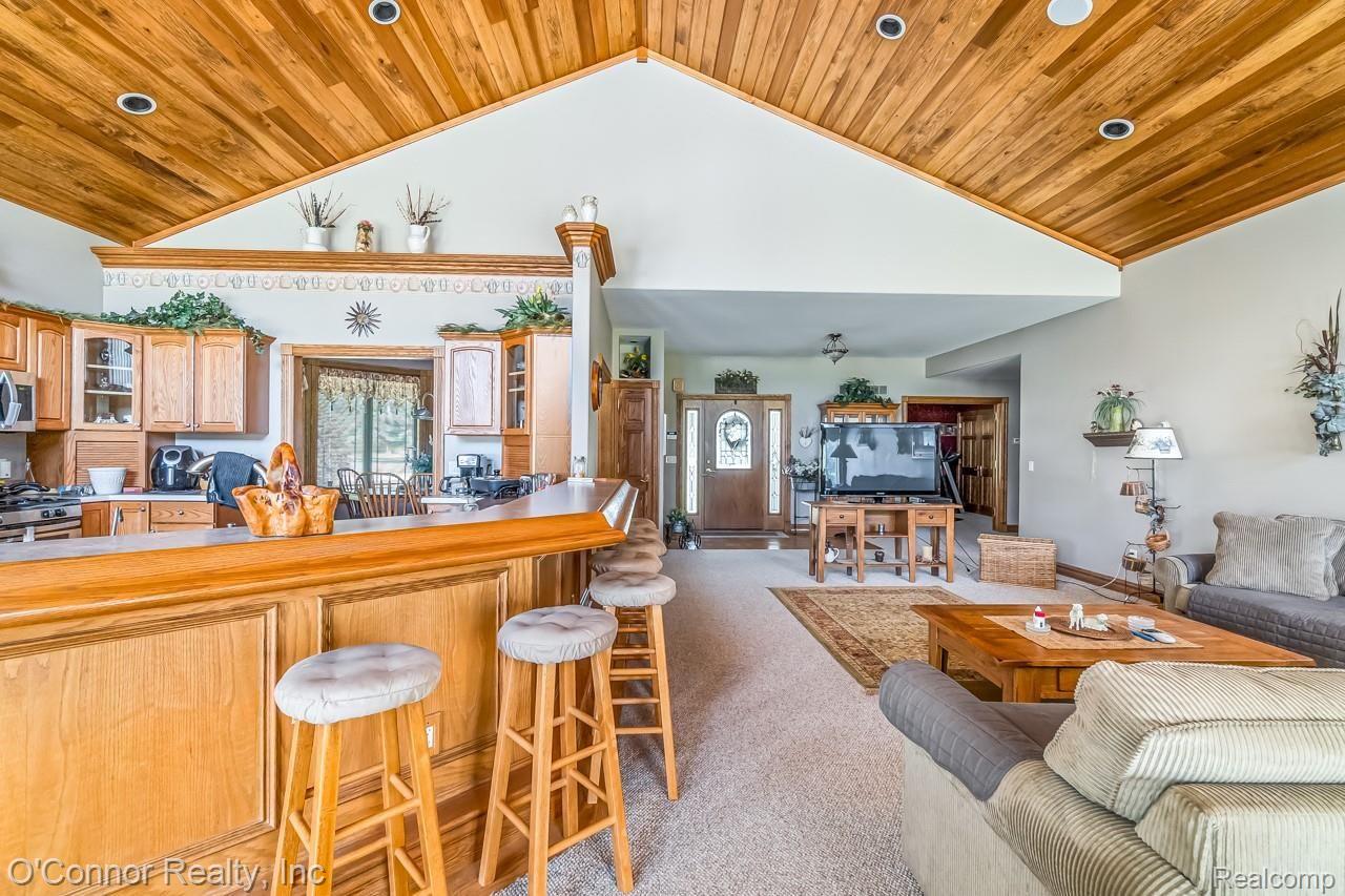 10853 Dunn Road Memphis, MI 48041 - Photo 4 of 31 10853 Dunn Rd-13.jpg