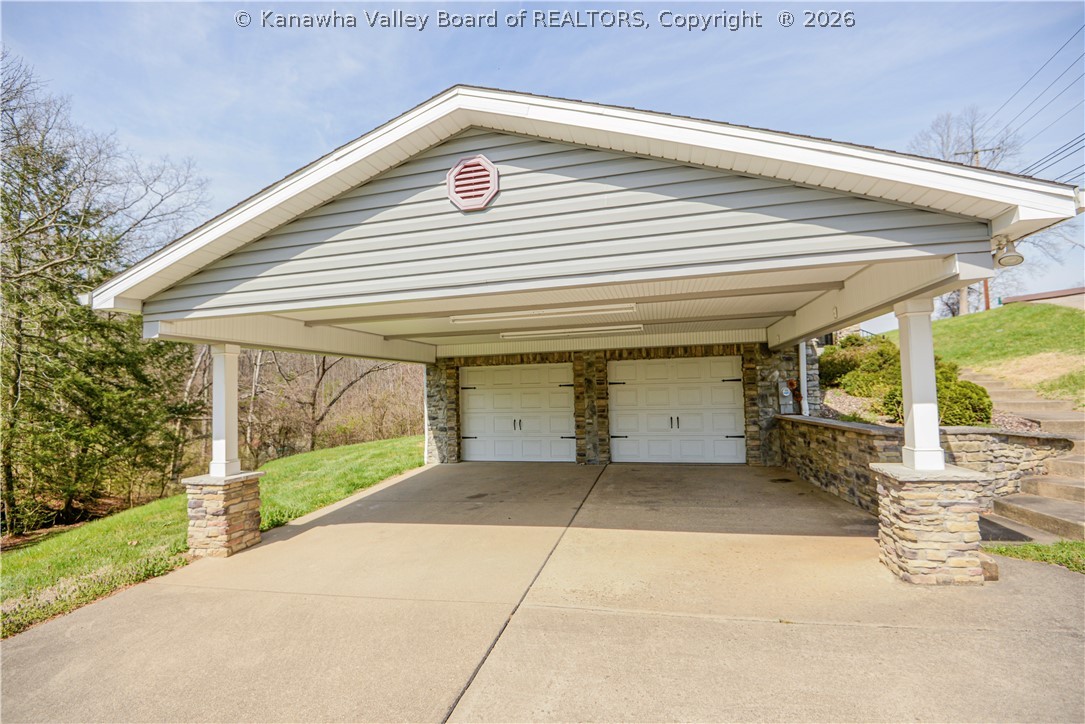 8917 Coal River Road St. Albans, WV 25177 - Photo 7 of 45 Gallery Image 7