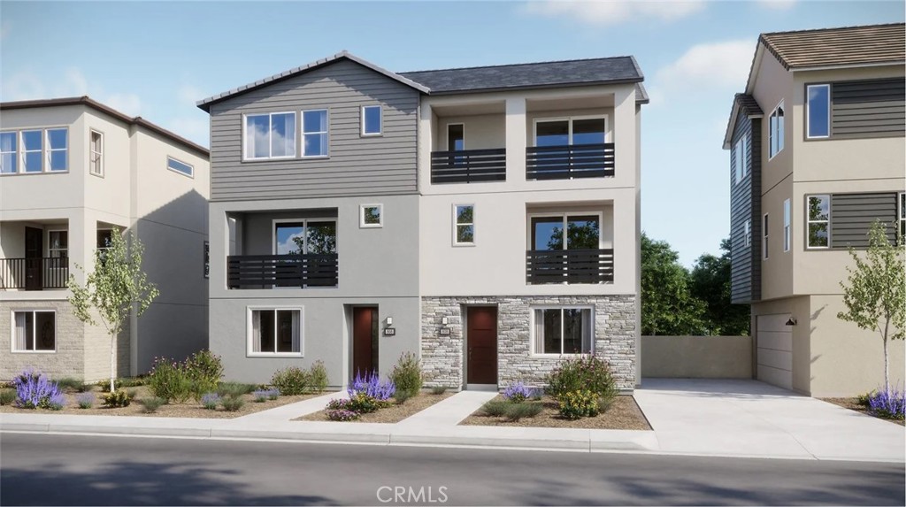 908 Chinon Irvine, CA 92618 - Photo 26 of 37 Photos shown are of model only- not actual homesite.