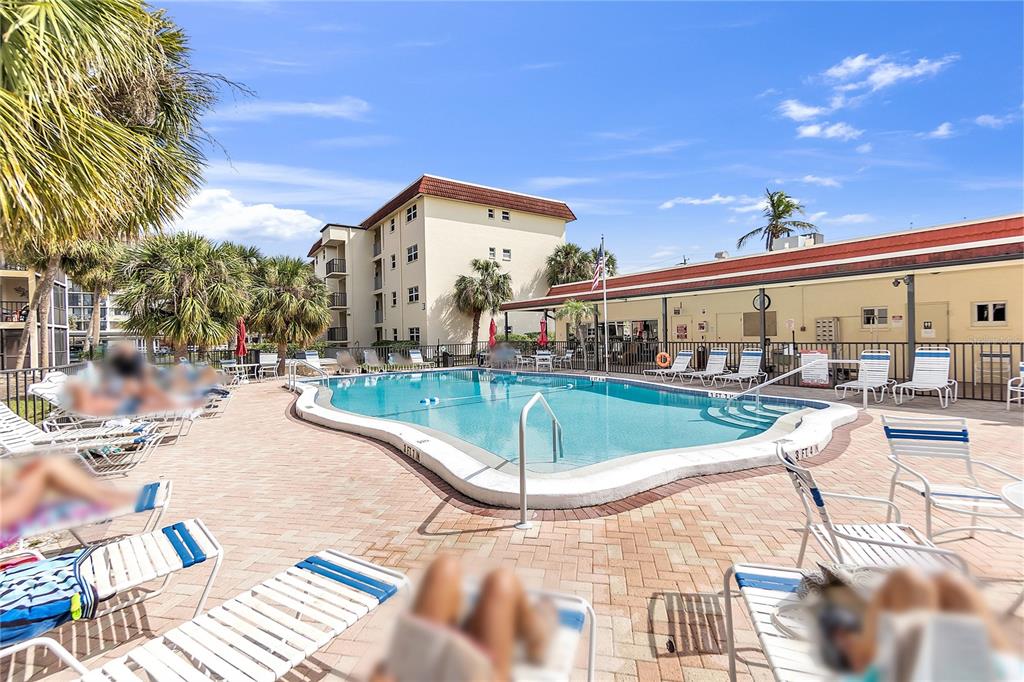 915 Beach Road, Unit 318 Sarasota, FL 34242 - Photo 31 of 43