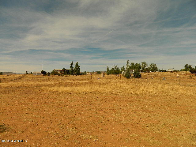 1680 Big Chino Road Paulden, AZ 86334 - Photo 5 of 39 023-323929-Back Yard