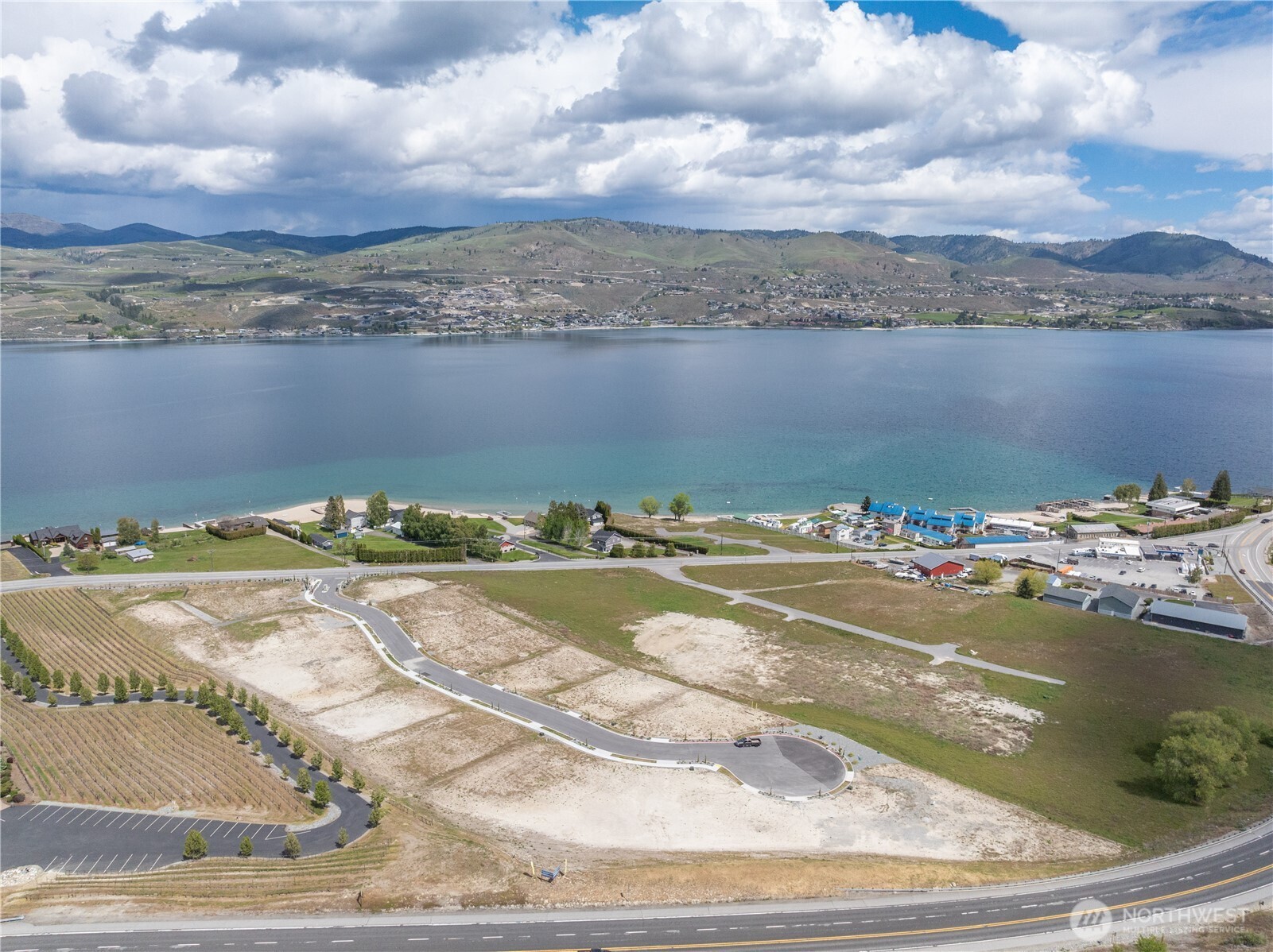 97 Loretta Lane Chelan, WA 98816 - Photo 18 of 30 a view of a terrace with lake view and mountain view