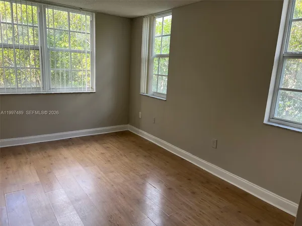 $3,500 | 19701 East Country Club Drive, Unit 5208, Aventura, FL 33180