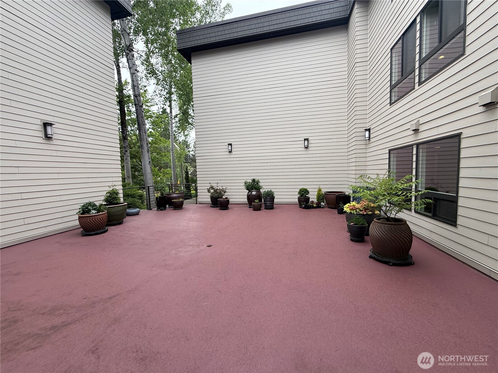 6300 Sand Point Way Northeast, Unit 103 Seattle, WA 98115 - Photo 25 of 26