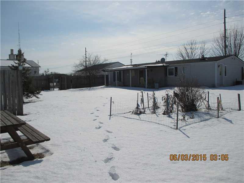 747 North Carr Road Plainfield, IN 46168 - Photo 4 of 13 Gallery Image 4