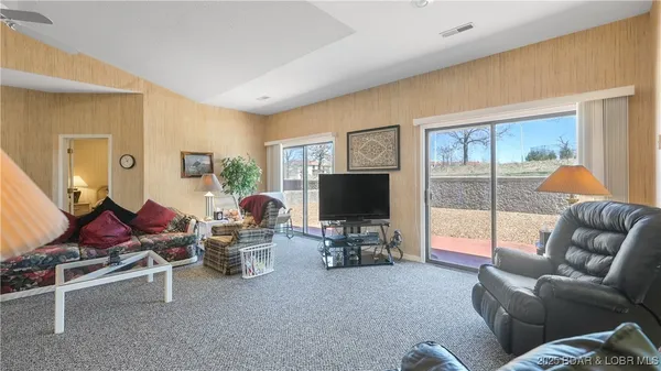 $315,000 | 590 Racquet Club Drive, Unit 406, Lake Ozark, MO 65049