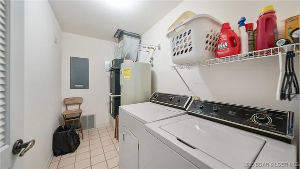 $315,000 | 590 Racquet Club Drive, Unit 406, Lake Ozark, MO 65049