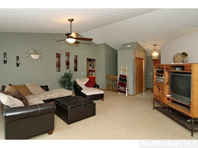 18858 Embry Avenue Farmington, MN 55024 - Photo 8 of 18