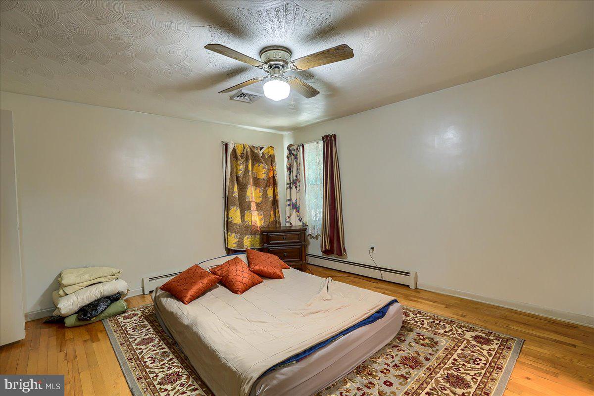 145 Mountainview Road Shermans Dale, PA 17090 - Photo 11 of 36 Owners bedroom